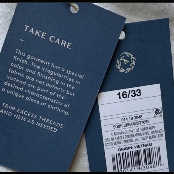 Universal Thread High Rise Raw Hem Midi Shorts Sour Creme - Picture 5 of 11